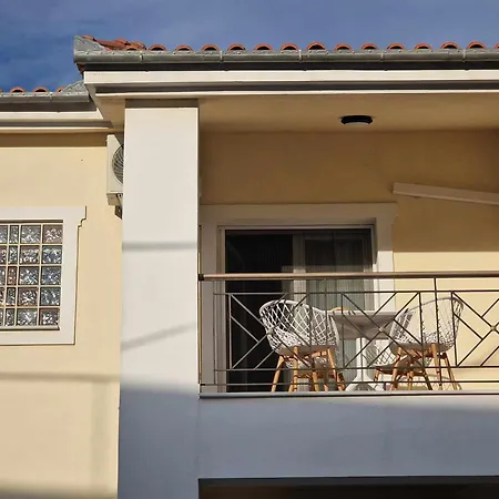 Deppy's Apartment Skiathos Town